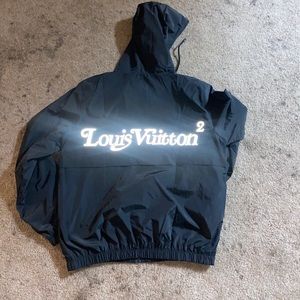 Lv windbreaker